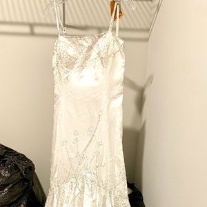 Lenovia Wedding Dress For Brides or Bridesmaids